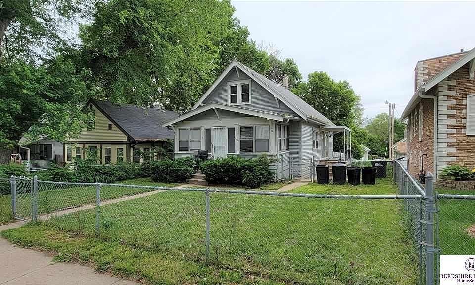 1st image of 4517 N 36th Ave