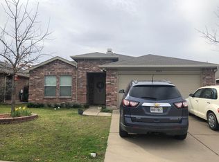 2028 Shawnee Trl, Justin, TX 76247