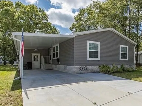 12344 Zephyer Ln, Weeki Wachee, FL 34614