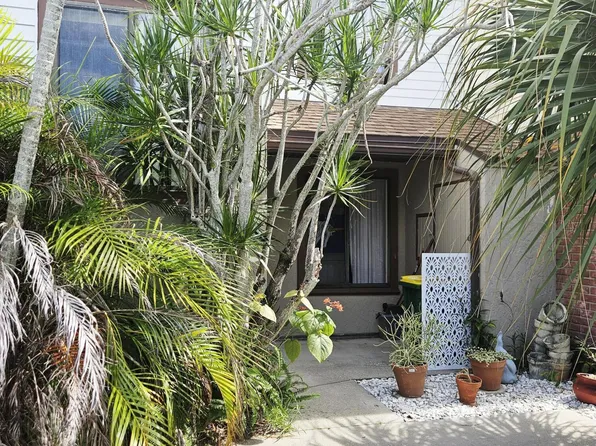 310 Sherwood Pl, Merritt Island, FL 32953