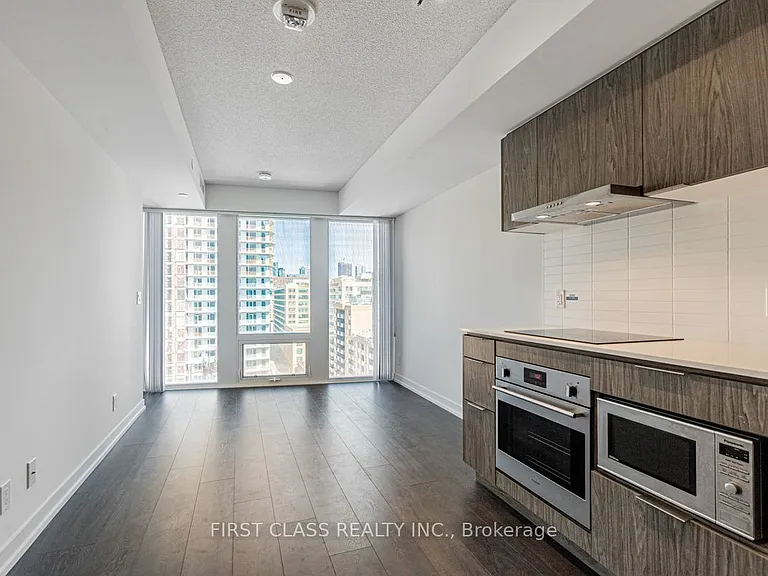 60 Shuter St #1710 — Photo 5