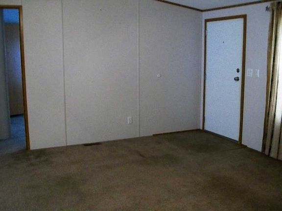 4th image of 104 Sunshine Cir