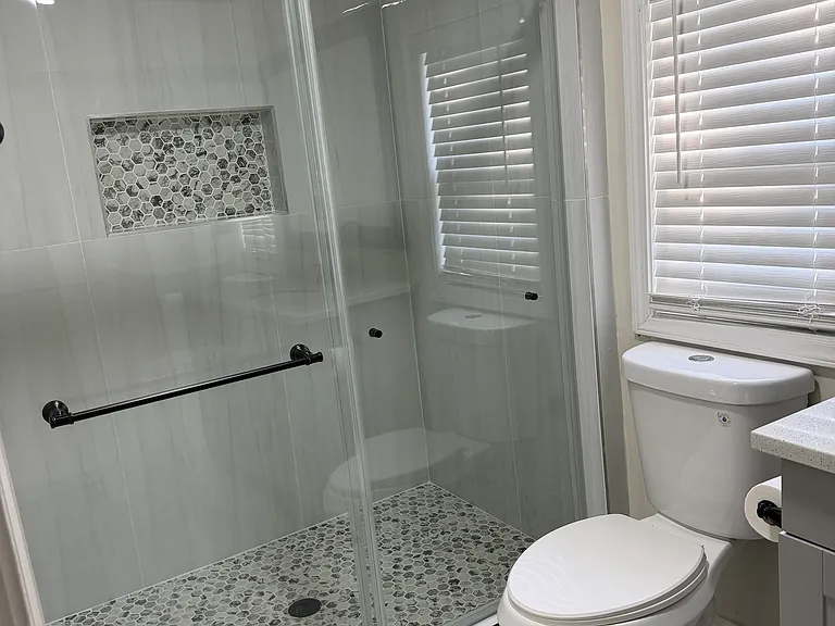Grace St — Photo 15