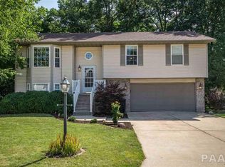 129 Eastwood Dr, East Peoria, IL 61611