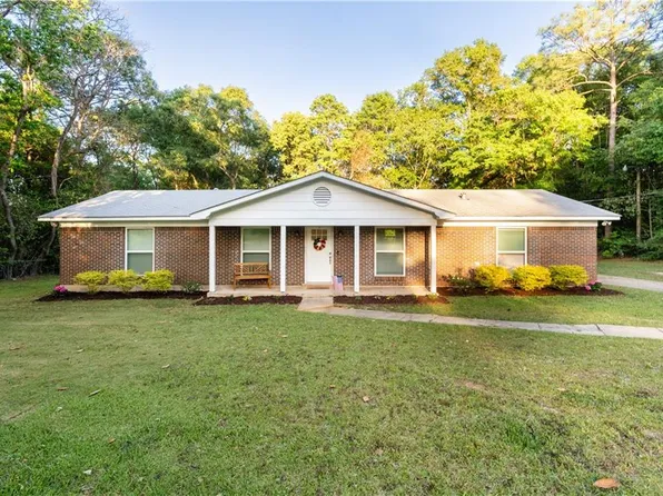 4815 Hoffman Rd, Mobile, AL 36619