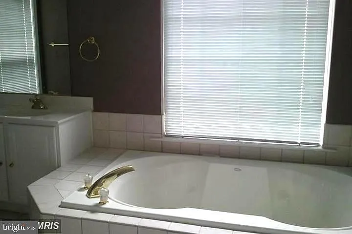 213 Watkins Pond Blvd — Photo 16