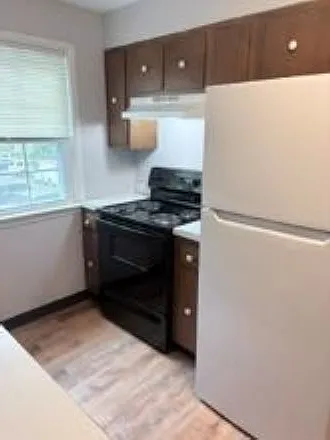 36 West Ave #17 — Photo 3