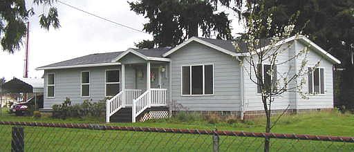 1st image of 9204 NE 105th St