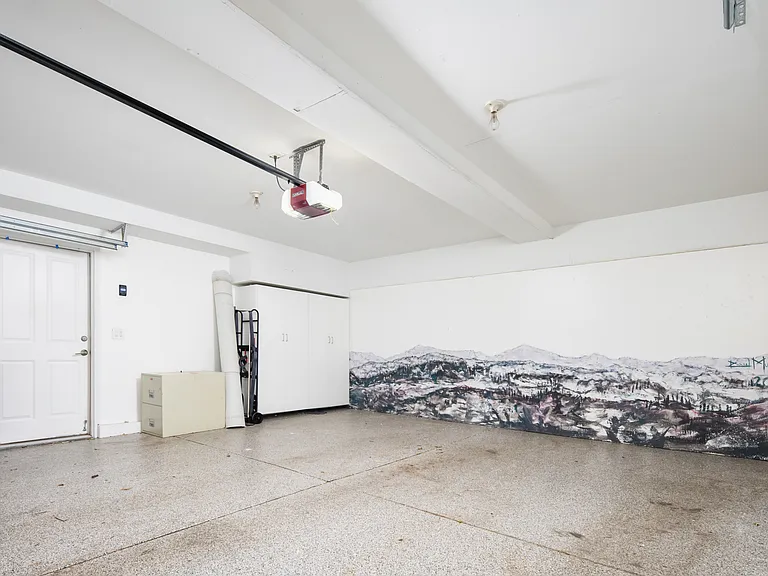 335 N Josephine St #A — Photo 63