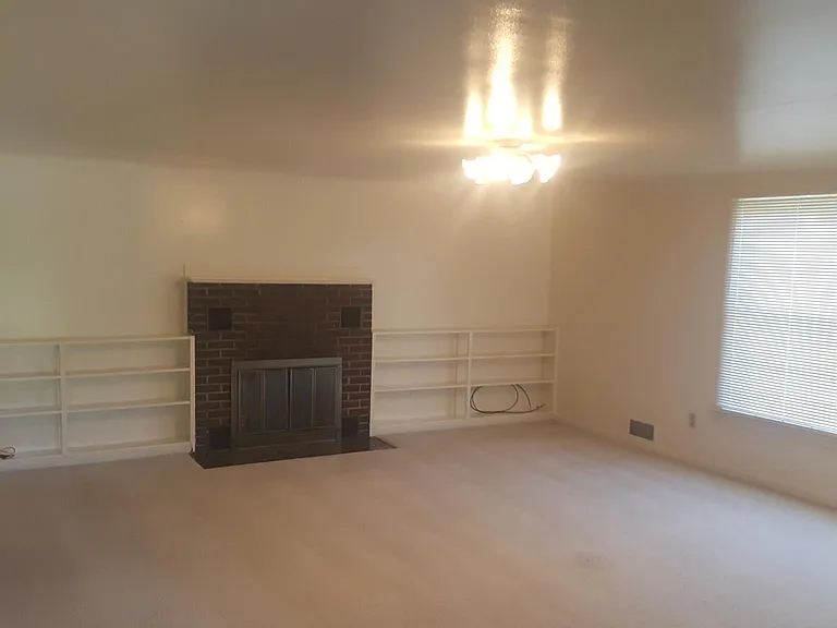 703 S 11th Ave #MAIN — Photo 6