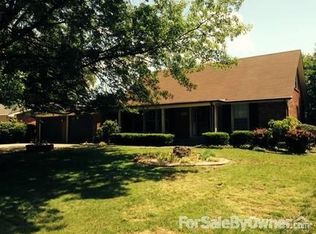 2602 Merriwood Dr, Jeffersontown, KY 40299