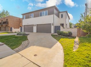 404 Templeton Dr, Fort Worth, TX 76107