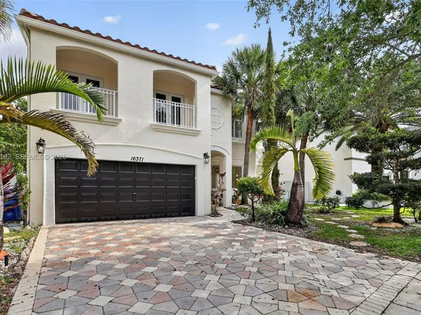 16371 SW 49th Ct, Hollywood, FL 33027
