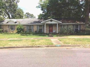 709 Brannan Dr W, Mobile, AL 36693