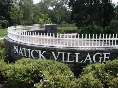 9 Village Hill Ln APT 24, Natick, MA, 01760