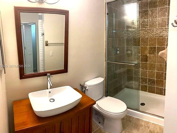 5th image of 125 S Laurel Dr #506