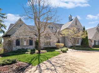 34W033 White Thorn Rd, Wayne, IL 60184