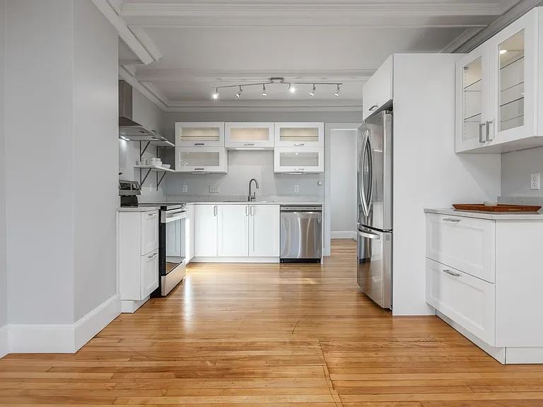 23 Nevens St #2 — Photo 6