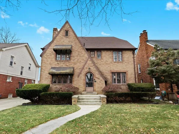 16595 Shaftsbury Ave, Detroit, MI 48219