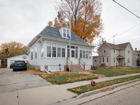 329 Grove STREET, Mayville, WI 53050