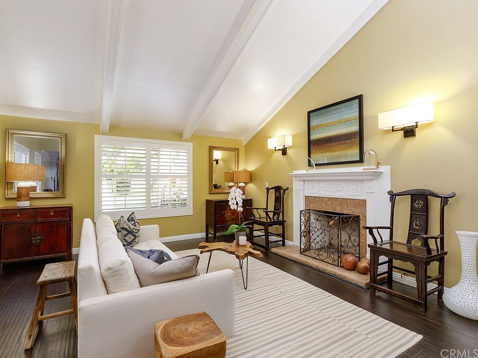 1st image of 23760 Pasatiempo Ln