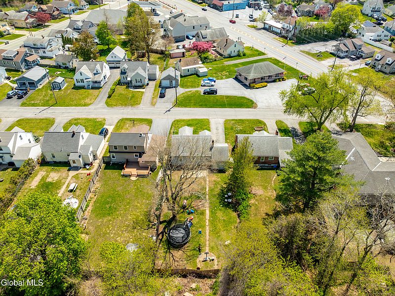 2nd image of 2023 Robinwood Avenue