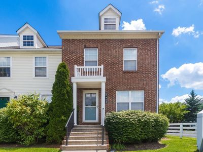 952 Hartford Village Blvd, Columbus, OH, 43228