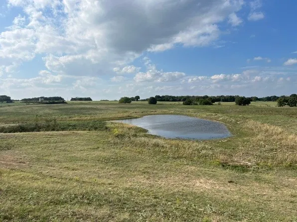 26 N Ac Huddleston, Sunset, TX 76270