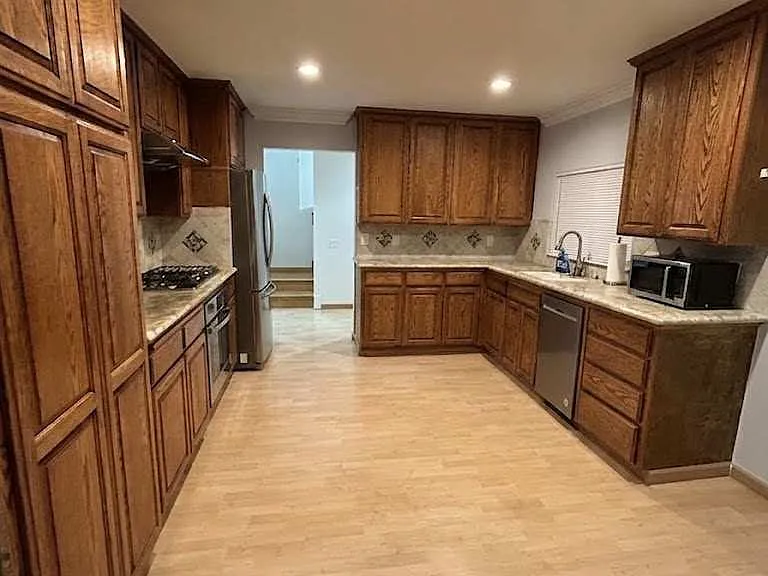 1240 Oak Knoll Dr — Photo 74