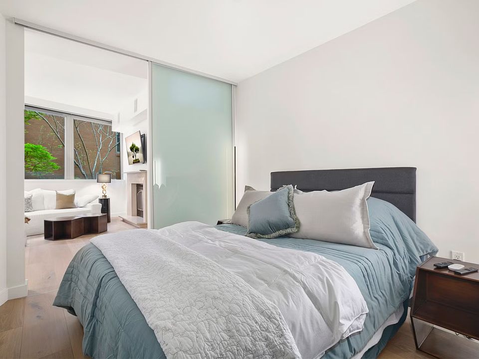 2nd image of 10650 9th Ave #3210