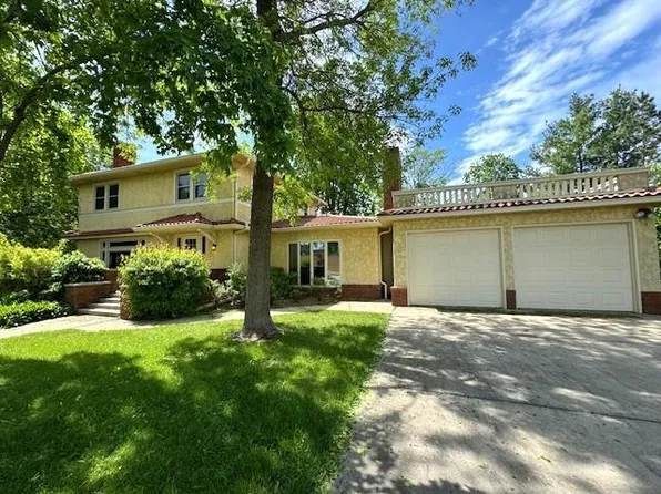 303 Dayton Ave SW, Wadena, MN 56482