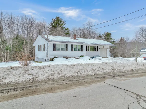 175 Ridge Road, Peru, ME 04290