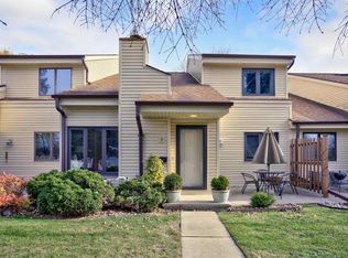 2480 W Glendale Ave APT B, Appleton, WI 54914