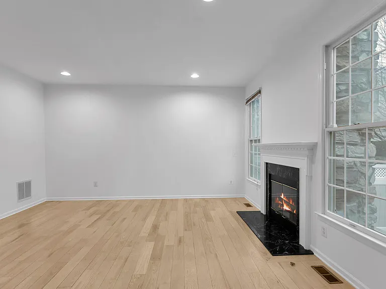 7 Patriot Hill Dr — Photo 13