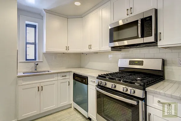 Rented by Halstead Real Estate | media 5