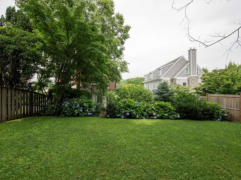 36 E Chestnut Hill Ave — Photo 24