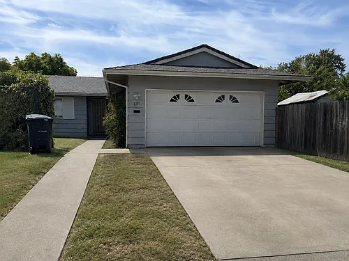 6741 Cherrywood Cir Photo 1