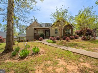 790 Riverwilde Rd, Clarkesville, GA 30523