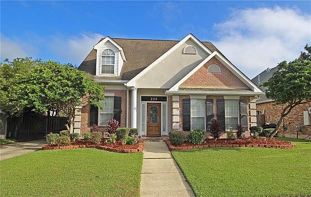 1st image of 220 Cypress Bayou Ln