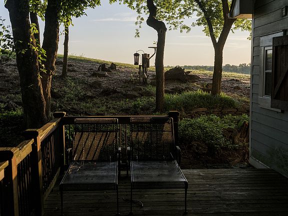 36th image of 3210 Morel Rd