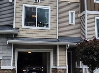 15720 Manor Way APT H3, Lynnwood, WA 98087