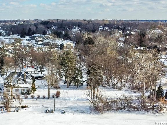 5th image of 2171 Klingensmith Rd