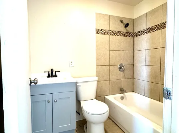 965 Curtis St, Toledo, OH 43609