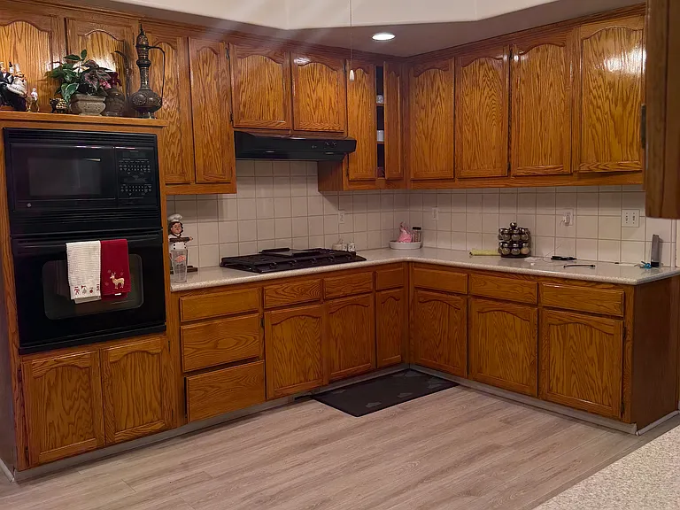 3405 Medallion Rose Ave — Photo 14