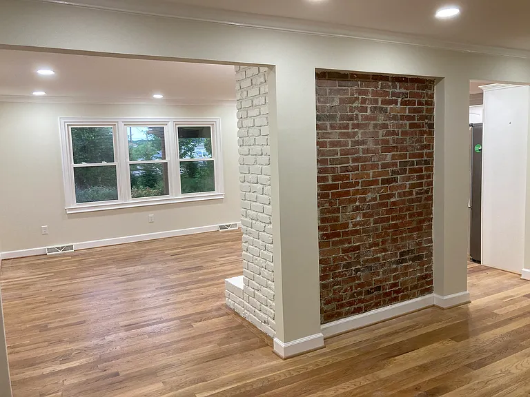 319 Mimosa Dr — Photo 7