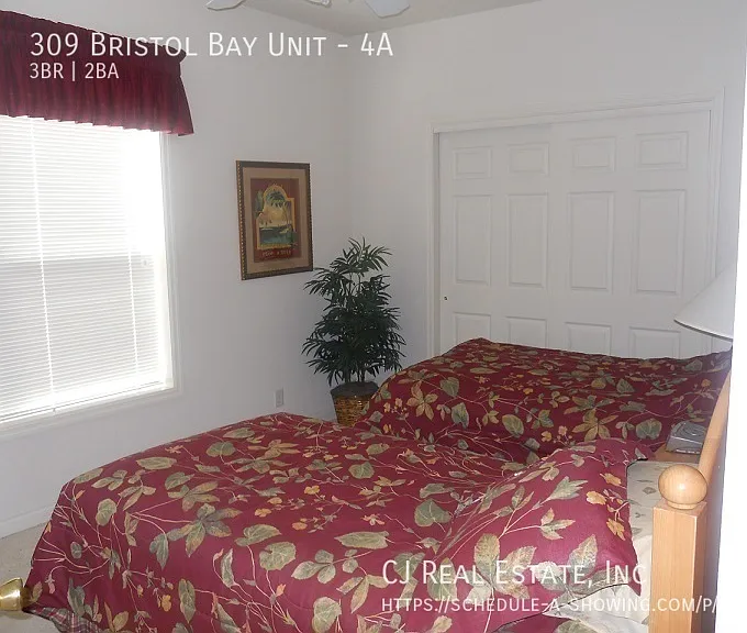 309 Bristol Bay Dr #4A — Photo 6