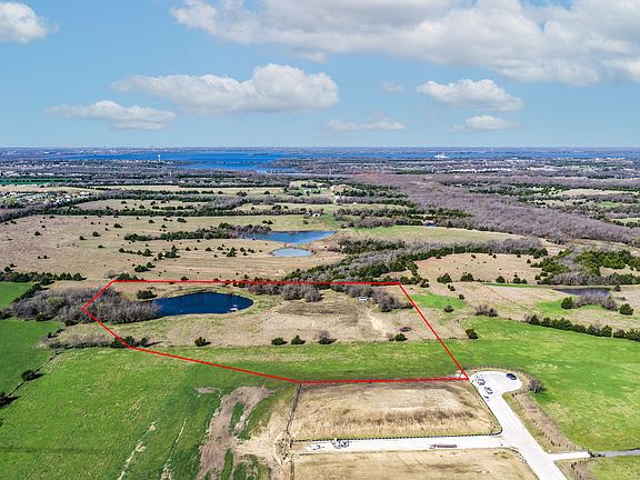 3rd image of Lone Tree Rd