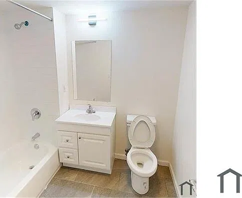 Studio, 353 sqft, $1,850 — Photo 2