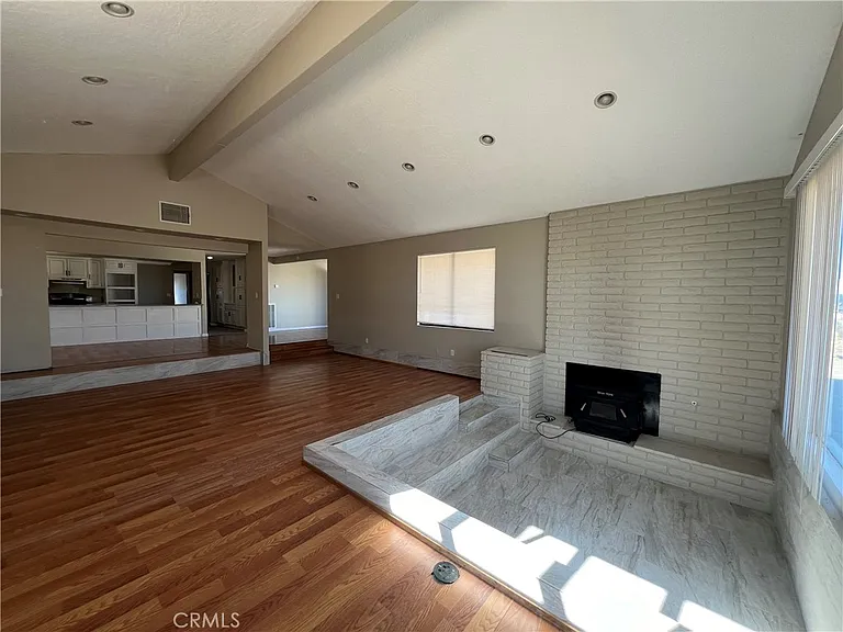 18530 Eucalyptus St — Photo 11