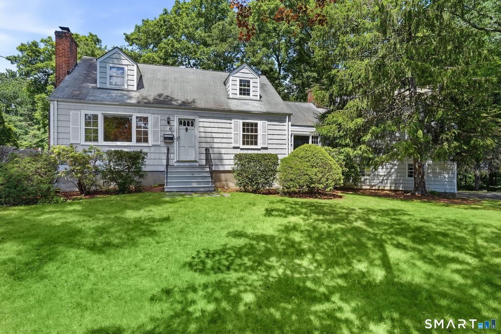 87 White Birch Lane, Stamford, CT - View 4